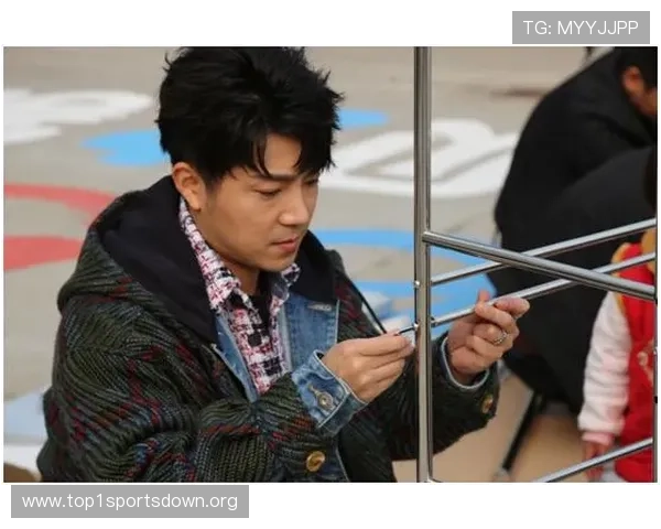 开云娱乐携手知名艺人推出全新娱乐项目,创新内容模式引发行业广泛关注 开云娱乐携手知名艺人推出全新娱乐项目,创新内容模式引发行业广泛关注